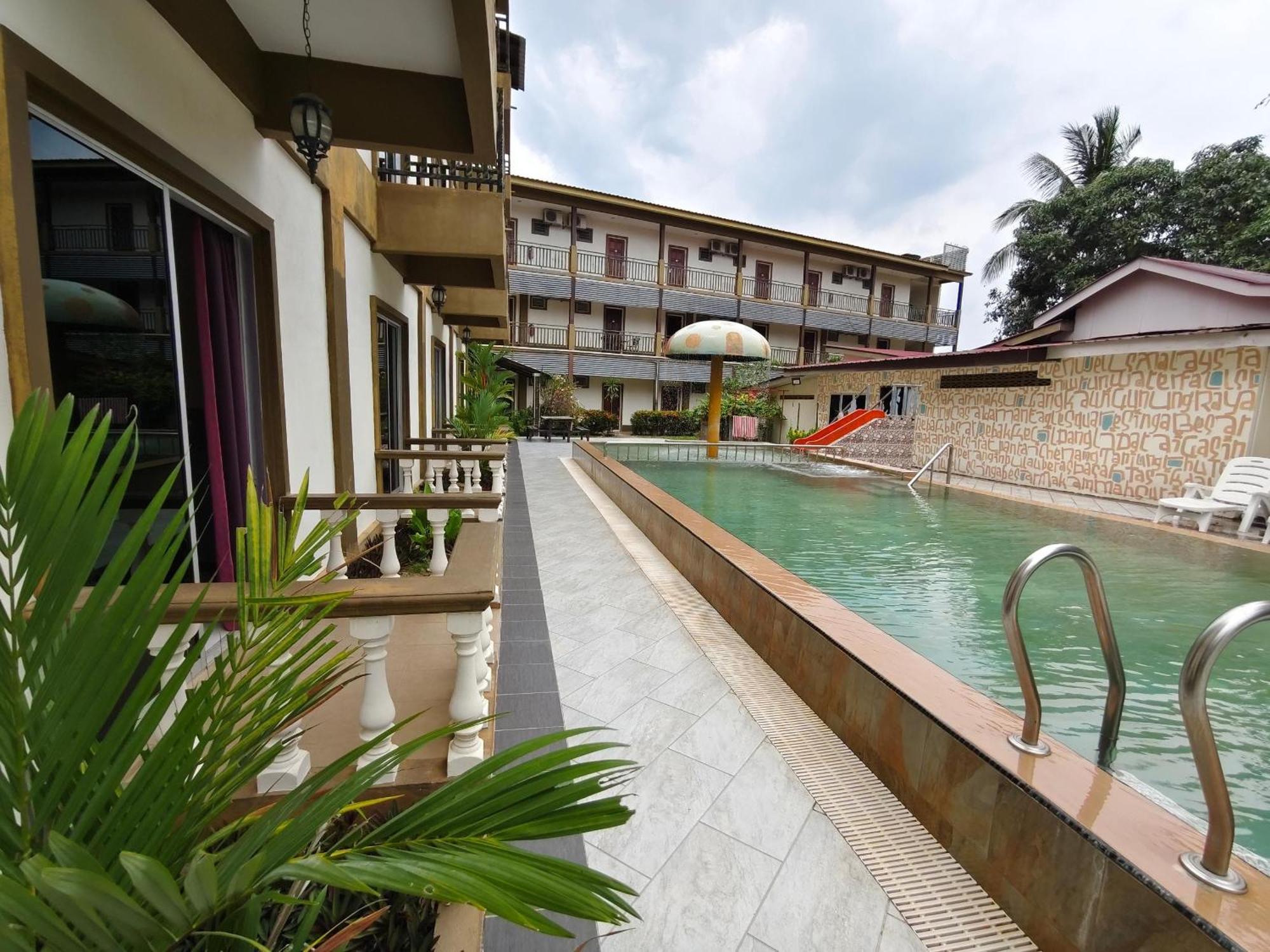 Casa Idaman Motel Pantai Cenang  Exterior photo