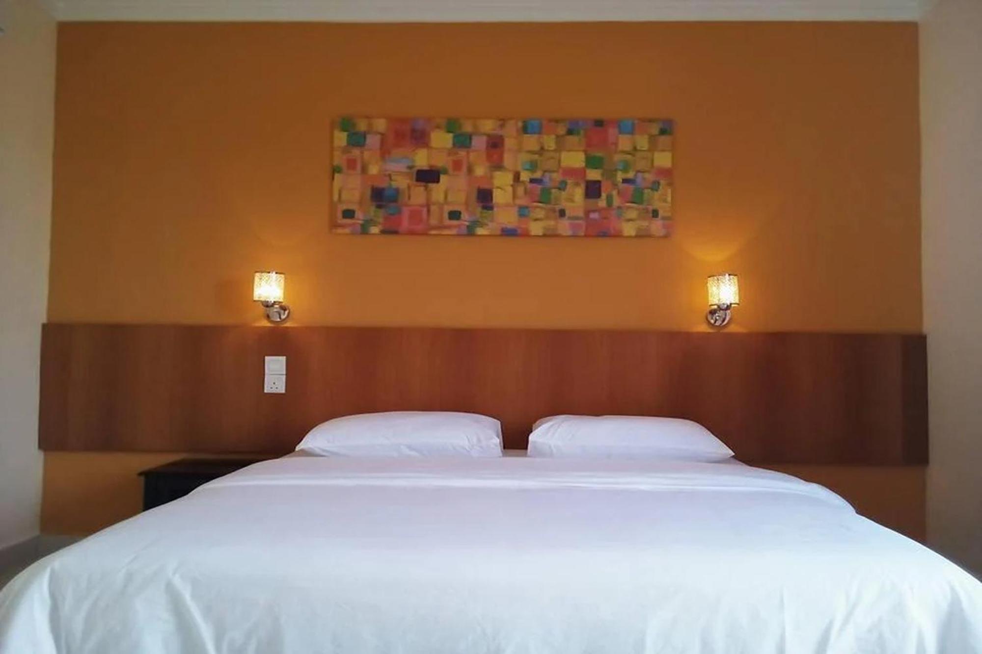 Casa Idaman Motel Pantai Cenang  Exterior photo