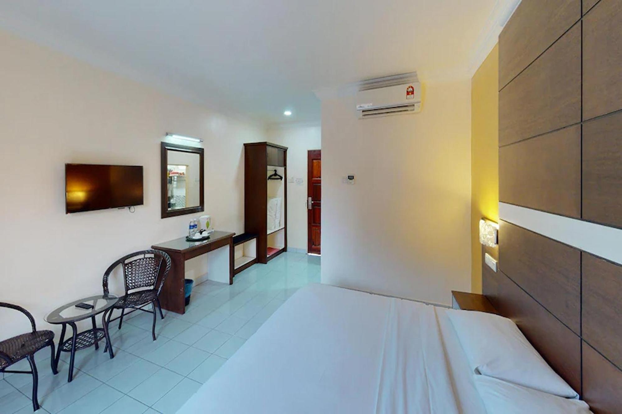 Casa Idaman Motel Pantai Cenang  Exterior photo