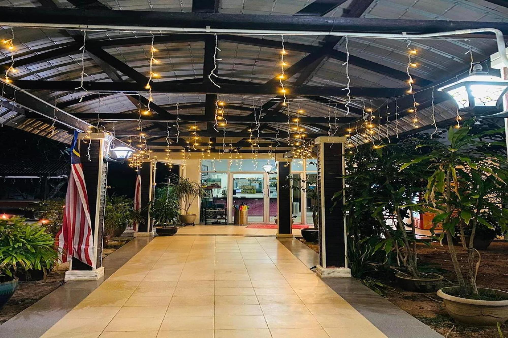 Casa Idaman Motel Pantai Cenang  Exterior photo